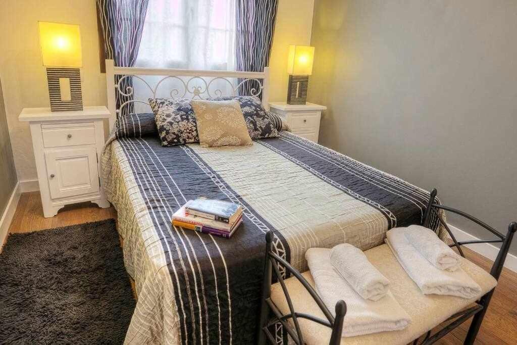 Villa Cobas Con Piscina Y Privada Triquivijate Eksteriør billede